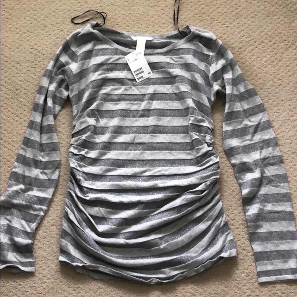 New H&M maternity sweater